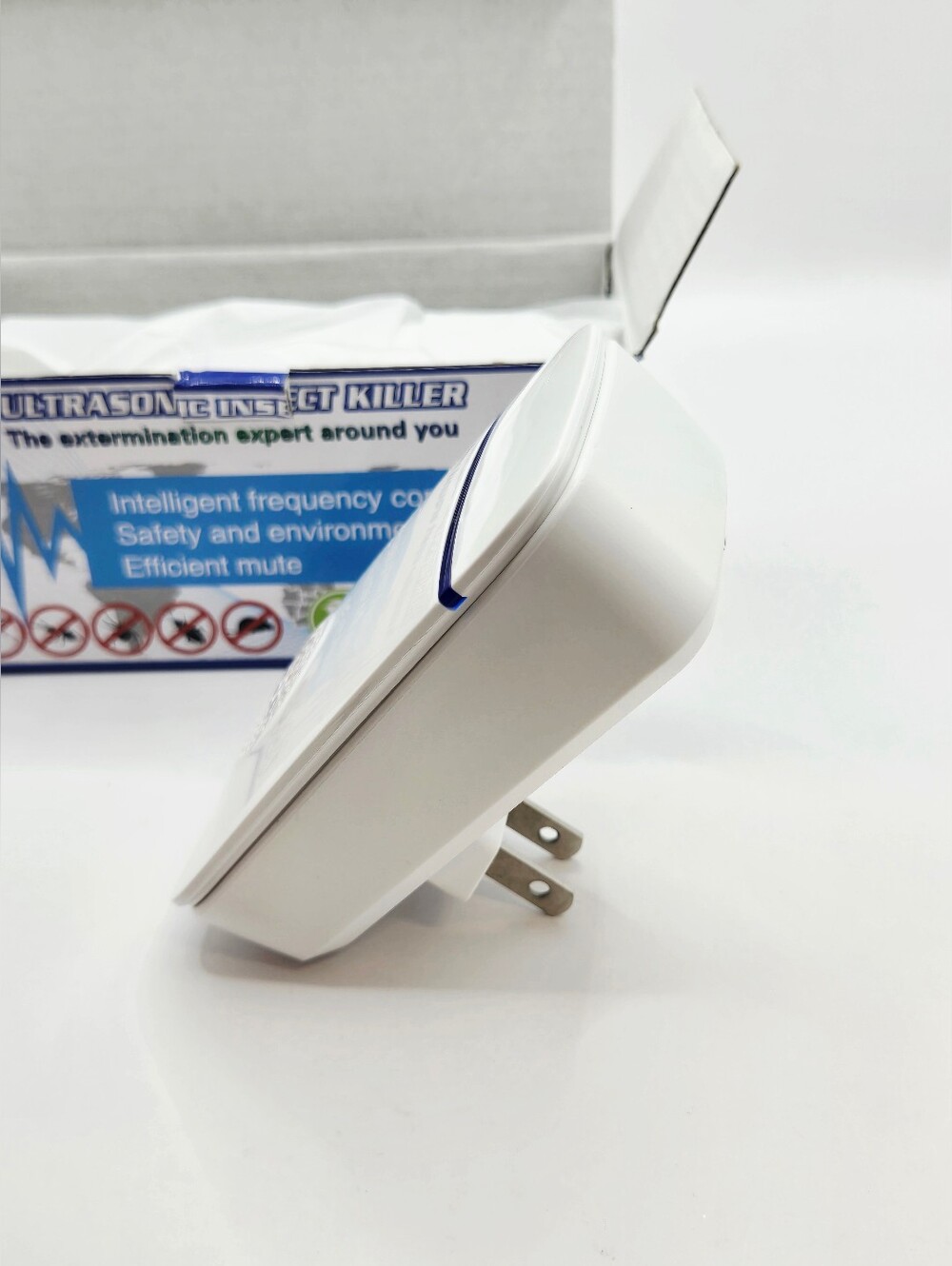 2 Pack Ultrasonic Pest Repeller Plug In Indoor Insect & Rodent Control White - Picture 7 of 7